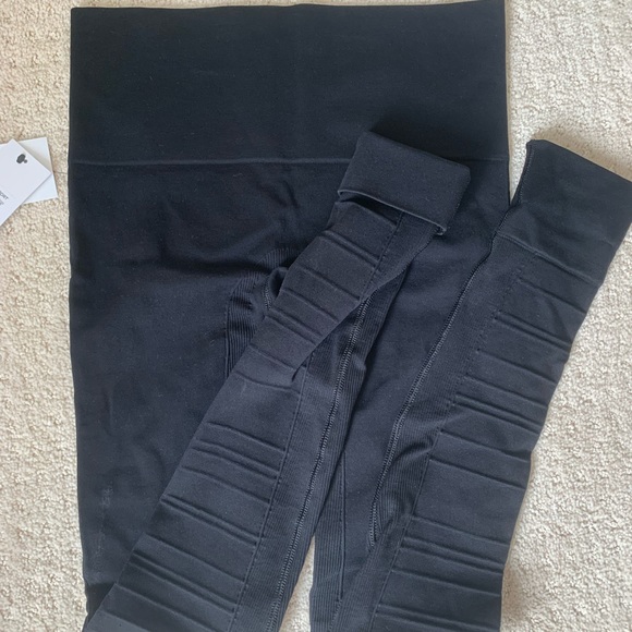 BLANQI Sport Support Hipster Cuffed Leggings Maternity/PP - Picture 5 of 6